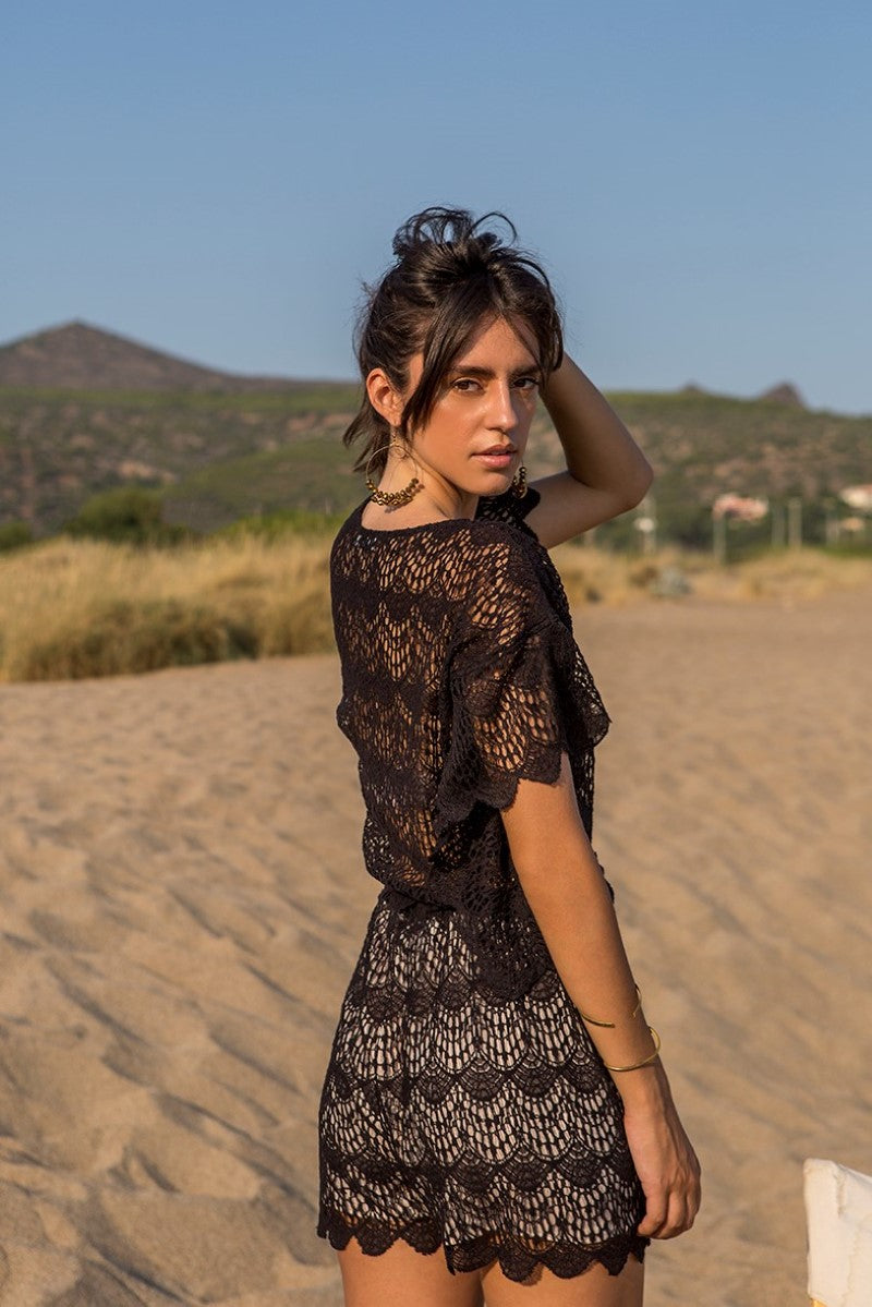 Black Lace Co-ord Top With Short Sleeves